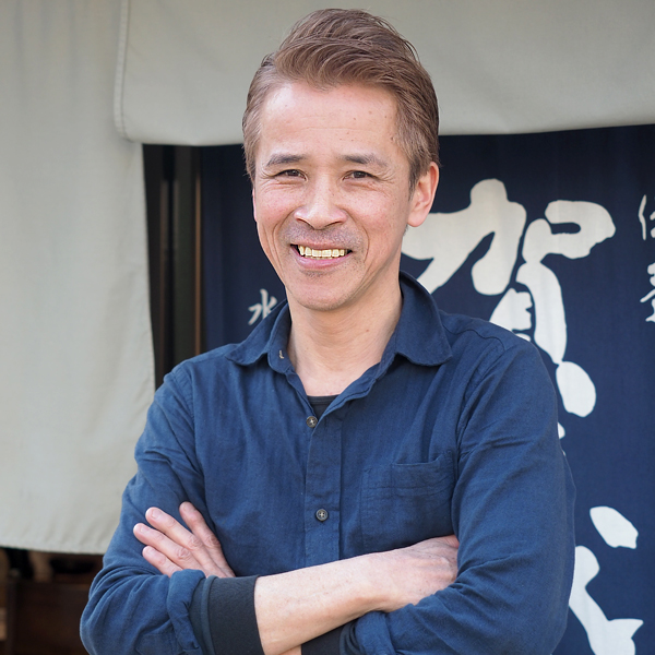 名物居酒屋の氷細工職人  田中功志