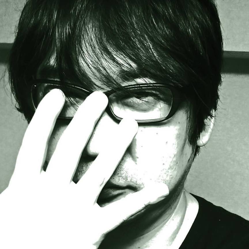 松井ムネタツ